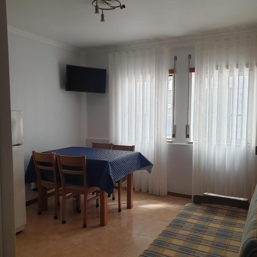 Casinhas Da Praia - Nazare - Ground Floor Luaran gambar